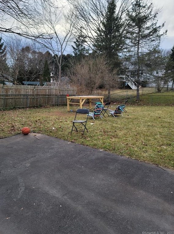 5 Costanzo Ct, New Haven CT  06518-2476 exterior