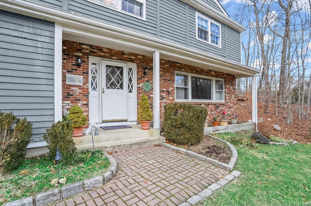 150 Thayer Pond Rd, Wilton, CT 06897