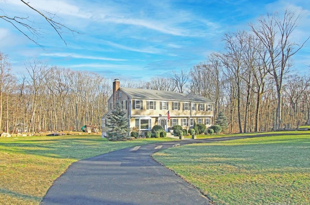 547 Cheese Spring Rd, New Canaan, CT 06840