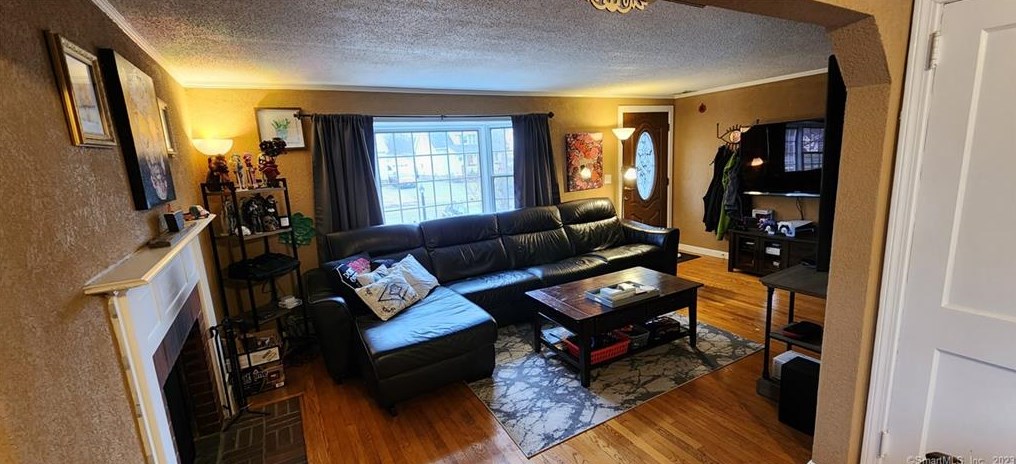 376 Nott St, Hartford, CT 06109