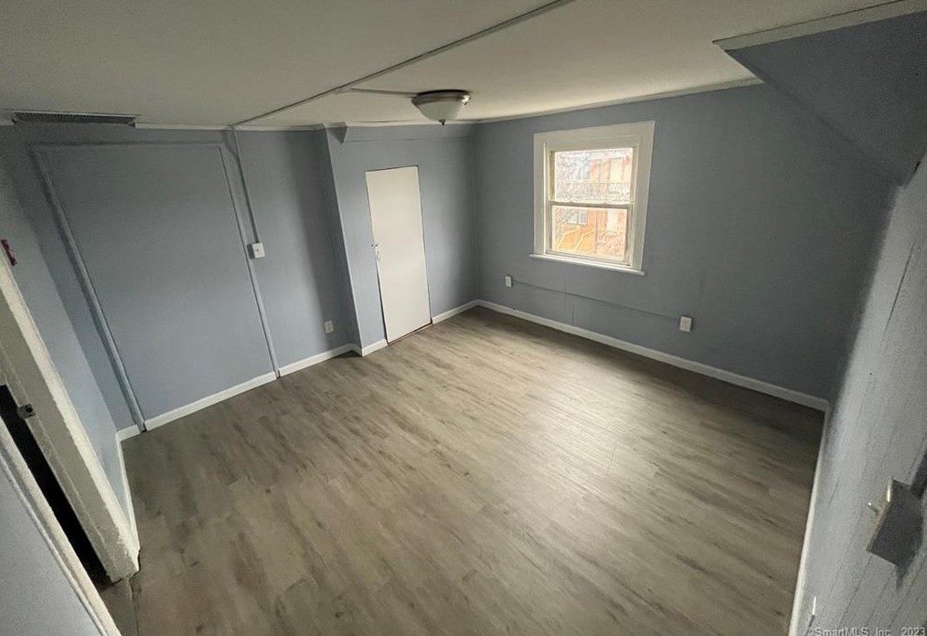 14 Hickory St #3, Waterbury, CT 06706