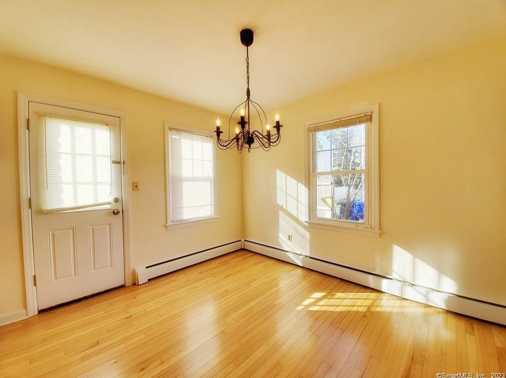 8 Fern St #a, Norwalk, CT 06854