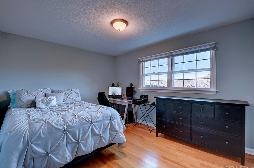 41 Trout Brook Dr, Union City CT  06770-5024 exterior