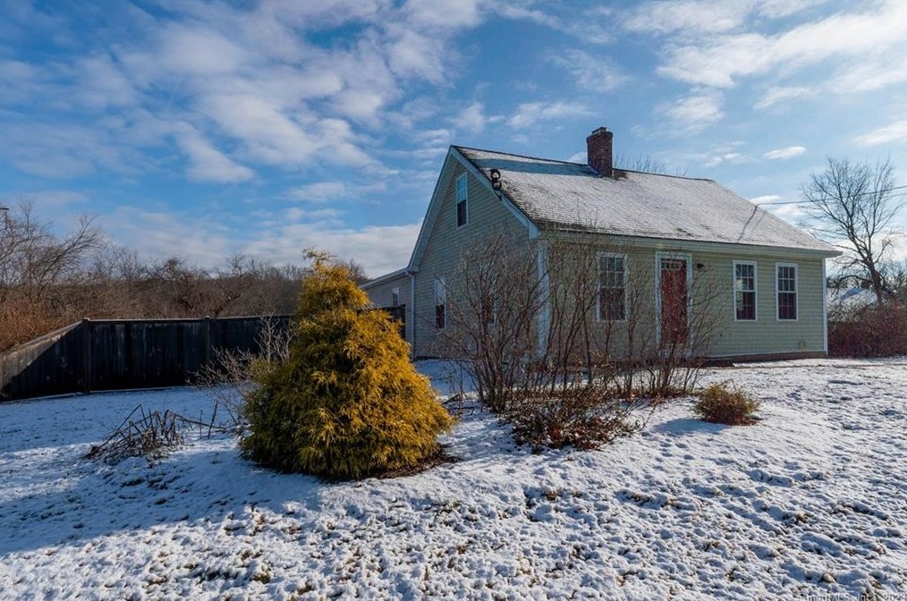 156 Stafford Rd, North Windham, CT 06250