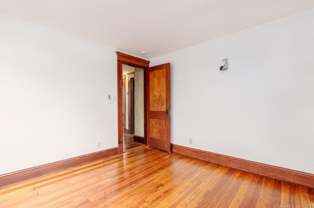 46 Manila St, Watertown CT  06779-1908 exterior