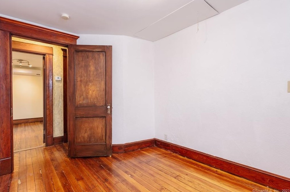 46 Manila St, Watertown CT  06779-1908 exterior