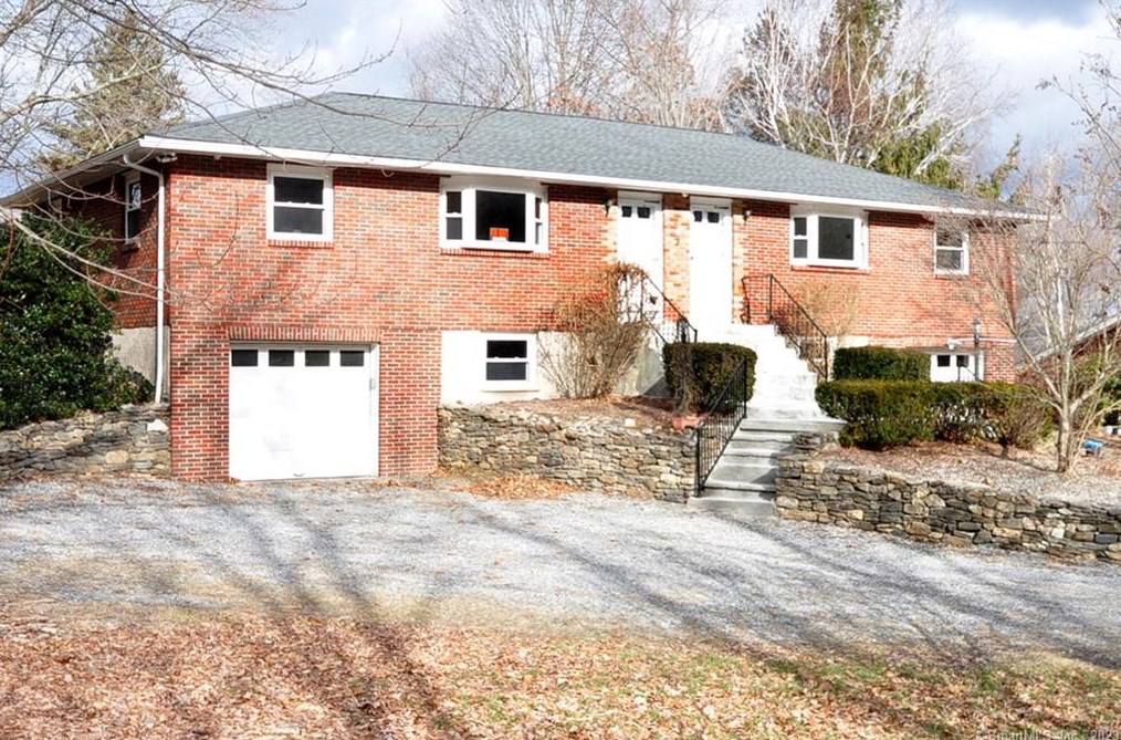 7 Reder Rd, Litchfield, CT 06778