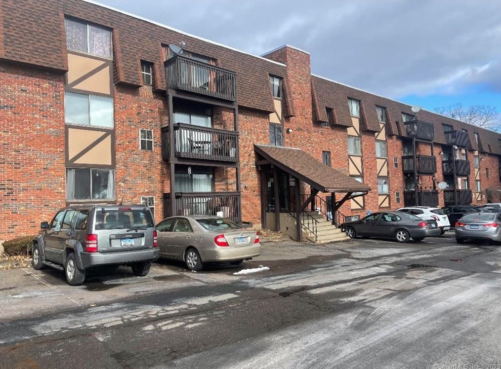1274 E Main St #b14, Meriden, CT 06450