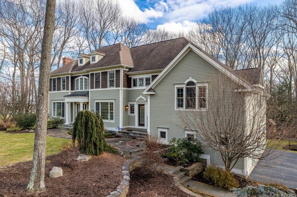 65 Old Kings Rd, Avon, CT 06001 exterior