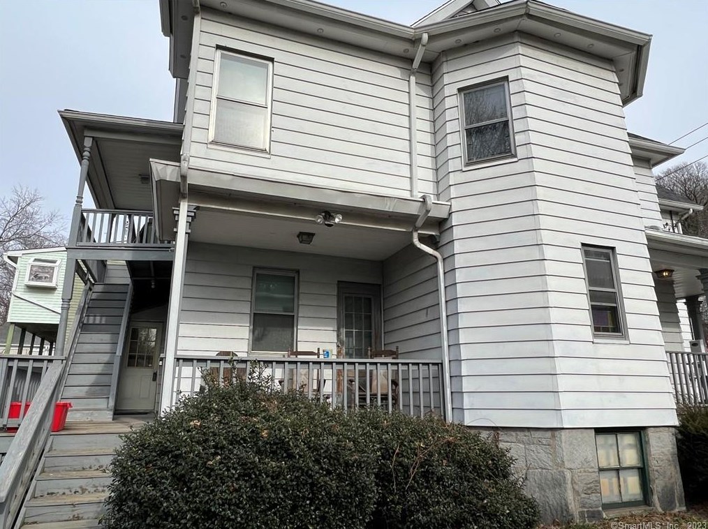 186 Derby Ave, Derby, CT 06418