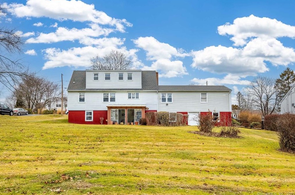 119 Humiston Cir, Litchfield, CT 06787