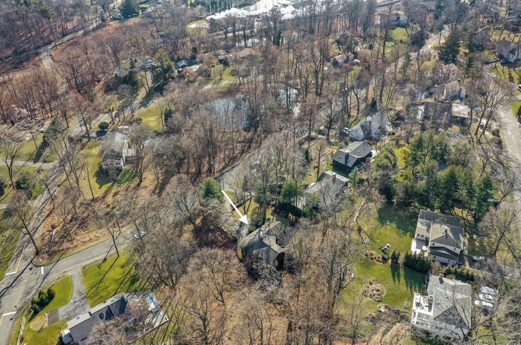 40 Tory Hill Ln, Norwalk, CT 06853