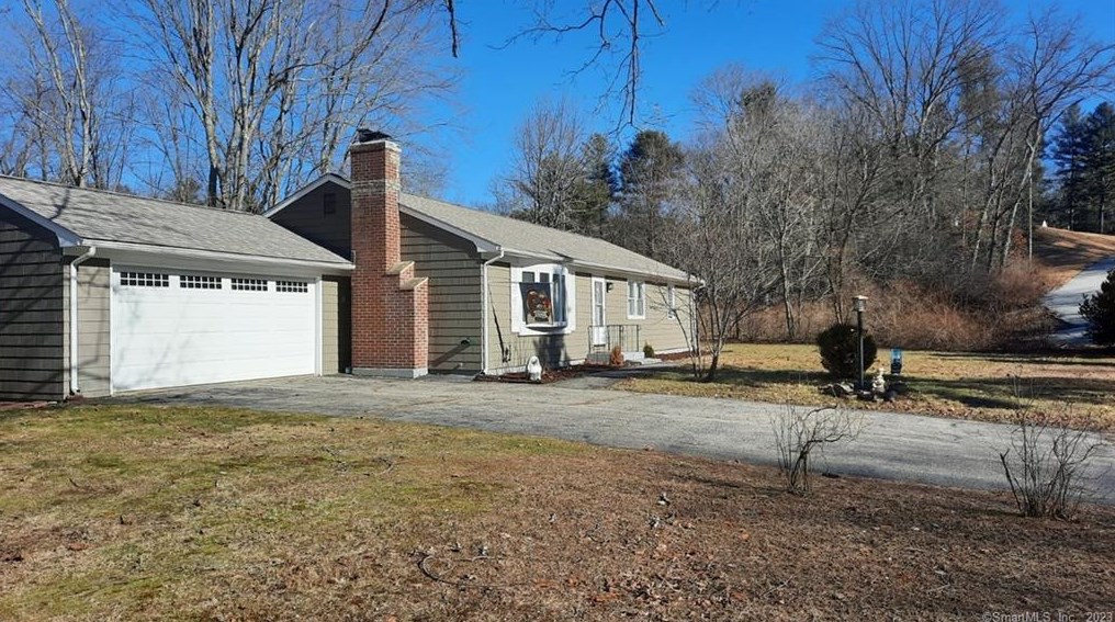 6 Sycamore Terrace, North Windham, CT 06280