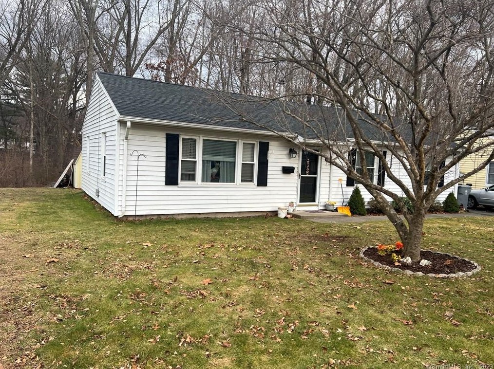8 Cassidy #8, Plainville, CT 06062