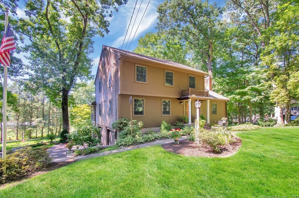 68 Graham Rd, East Windsor, CT 06016