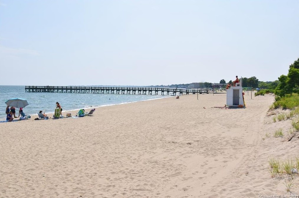 22 Burdette Pl, Milford, CT 06460