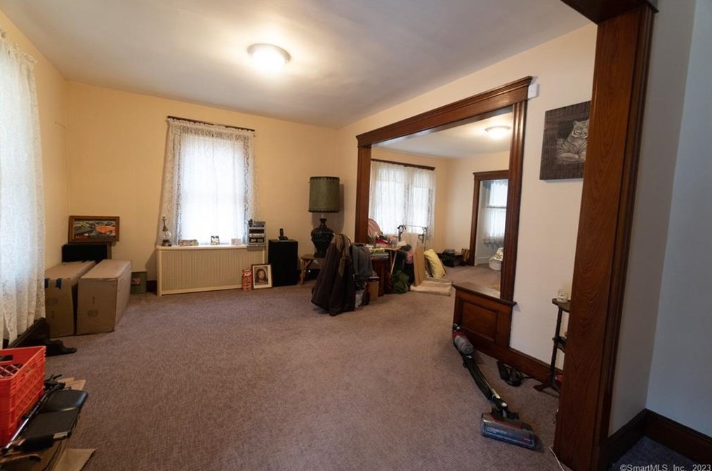 142 Atkins St, Meriden CT  06450-3468 exterior