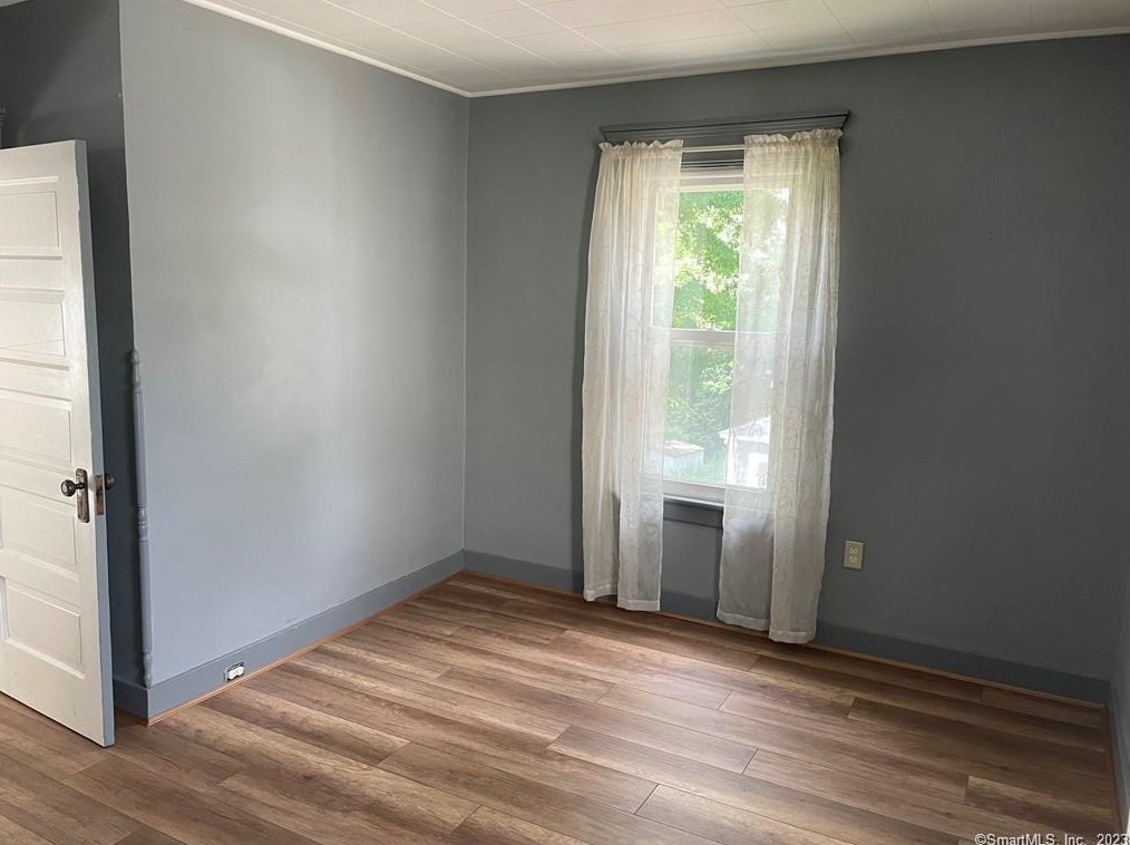 142 Atkins St, Meriden CT  06450-3468 exterior