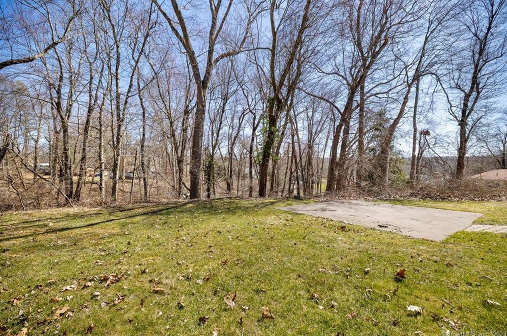 42 Kanter Dr, Vernon CT  06066-5440 exterior