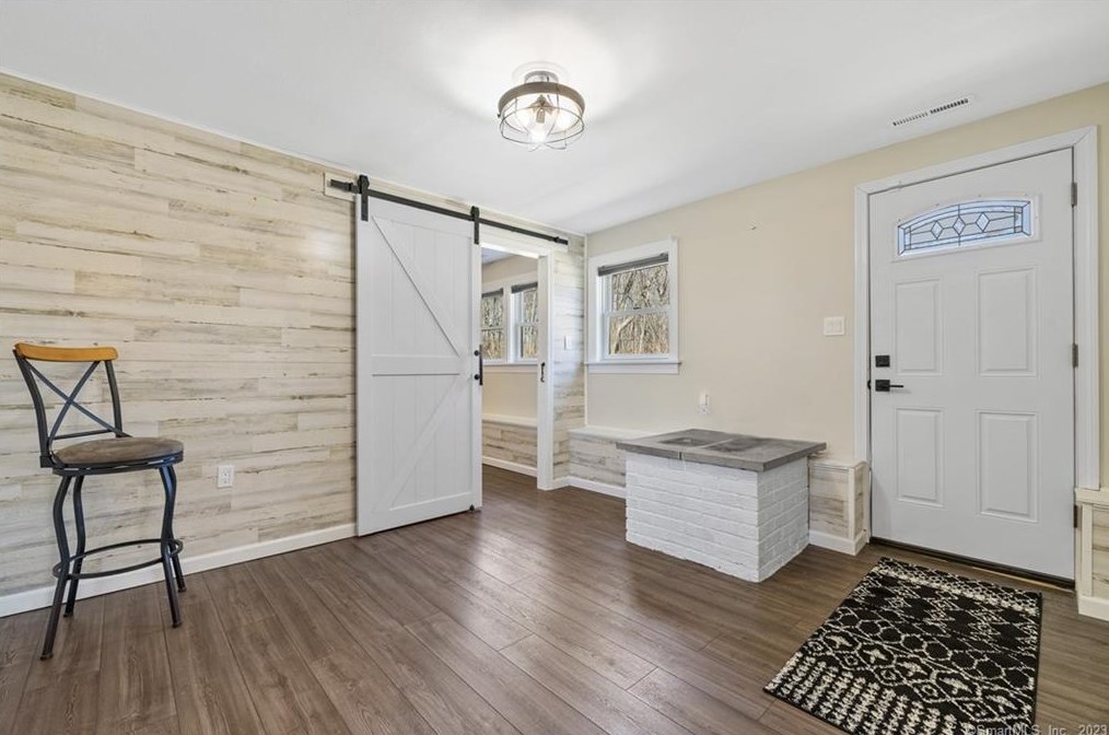 42 Kanter Dr, Vernon CT  06066-5440 exterior