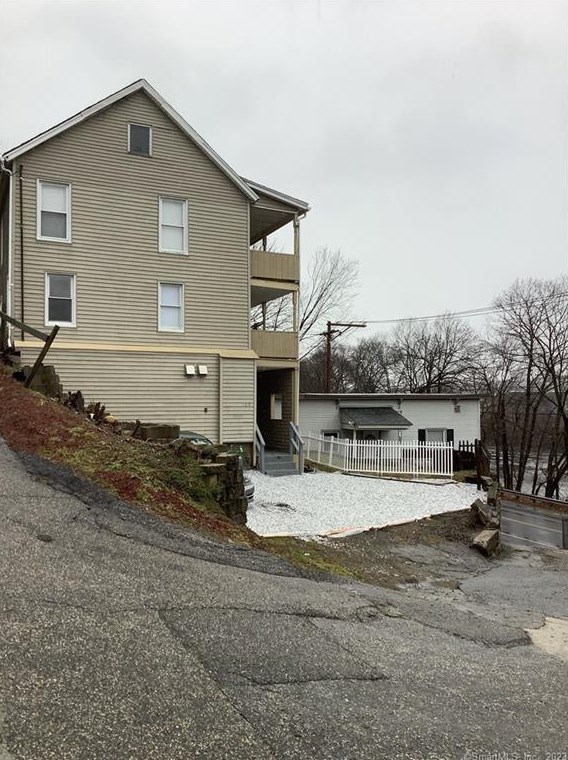105 Camptown Ave #1st. Fl., Derby, CT 06418