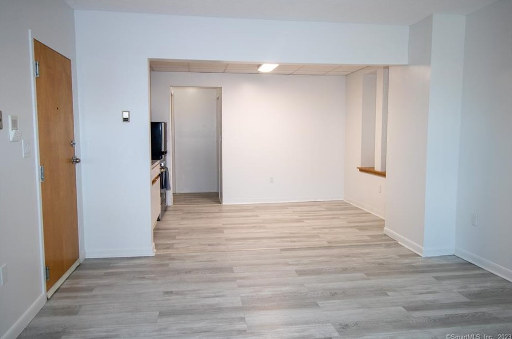 207 Bank St #203, United States Coast Guard Ac, CT 06320