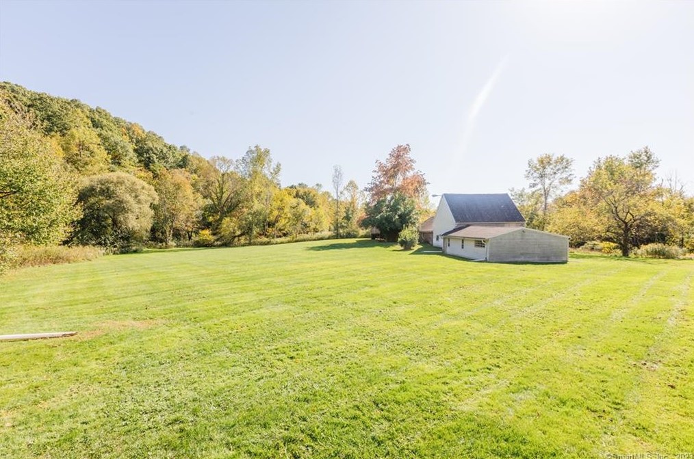 264 Half Mile Rd, North Haven, CT 06473