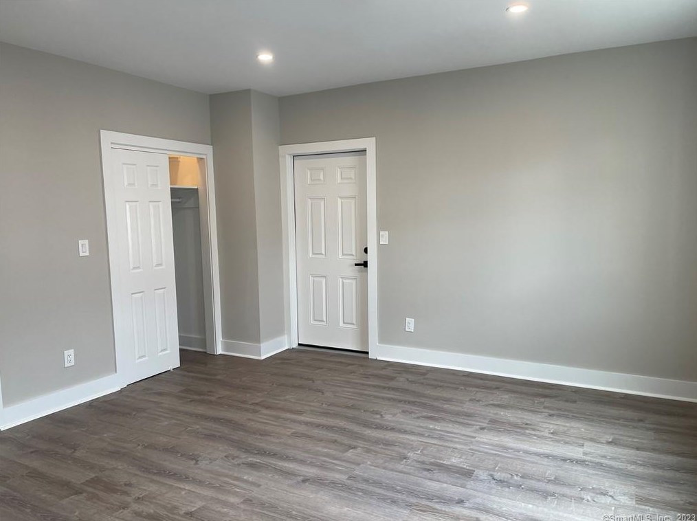 750 Cove Rd #5, Stamford, CT 06902