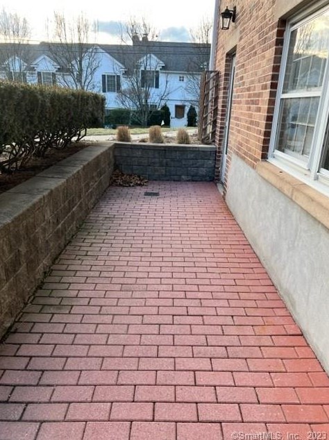 210 Park St #23, New Canaan, CT 06840