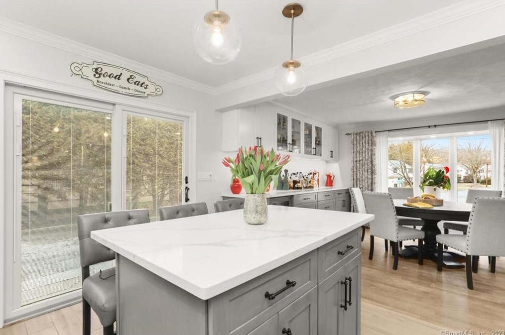 243 Sun Dance Rd, Stamford, CT 06905