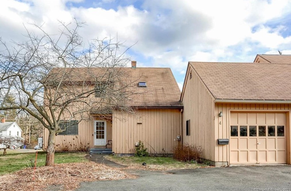 4 Hazel Ct #4, Simsbury, CT 06070