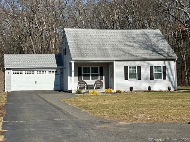 969 Shuttle Meadow Rd, Southington, CT 06489