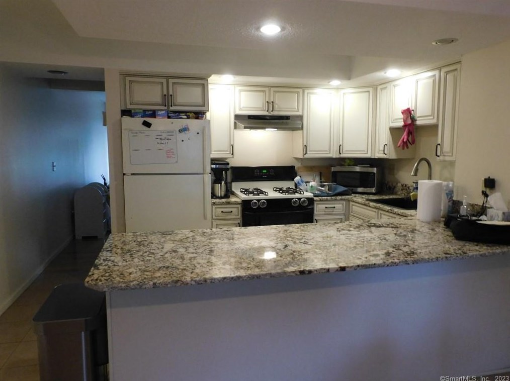506 Plymouth Colony Unit 506, Branford, CT