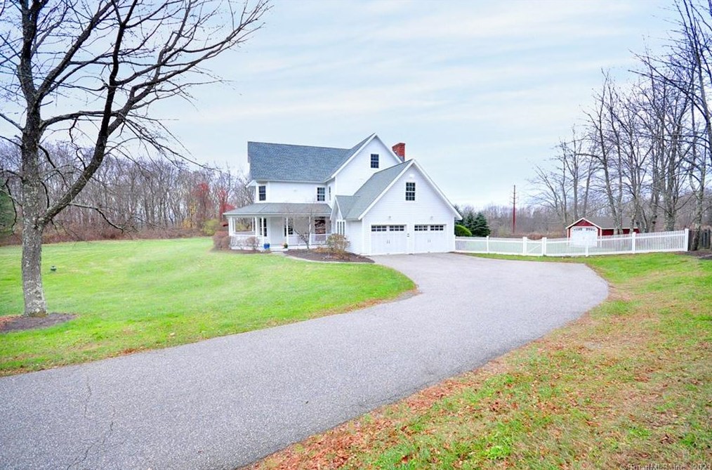 26 Highmark Rd, Litchfield, CT 06759