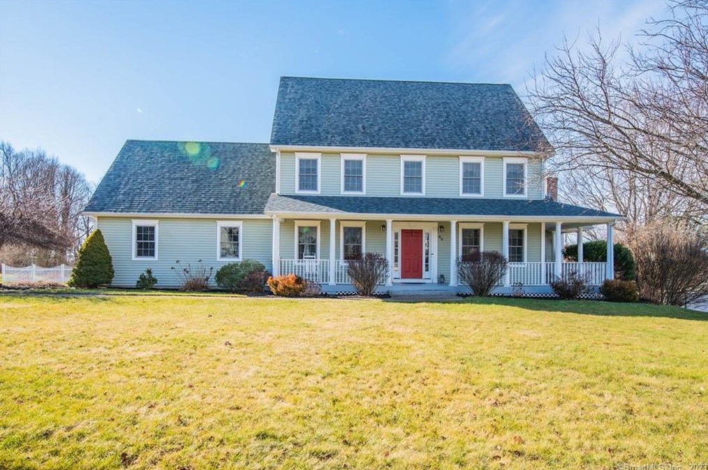 60 Sunrise Dr, Manchester, CT 06040