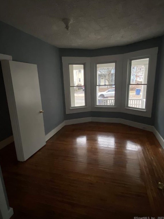 82 Thompson St, New Haven, CT 06511