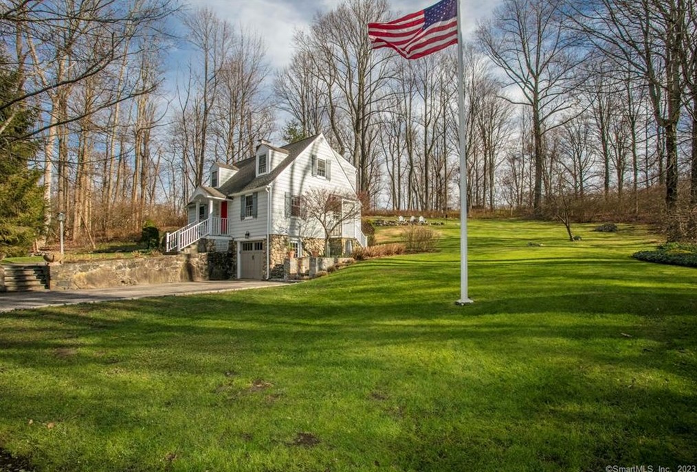 4 Old Danbury Rd, Ridgefield, CT 06877