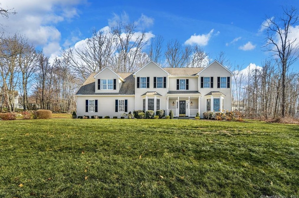 5 Wildlife Dr, Northville, CT 06776