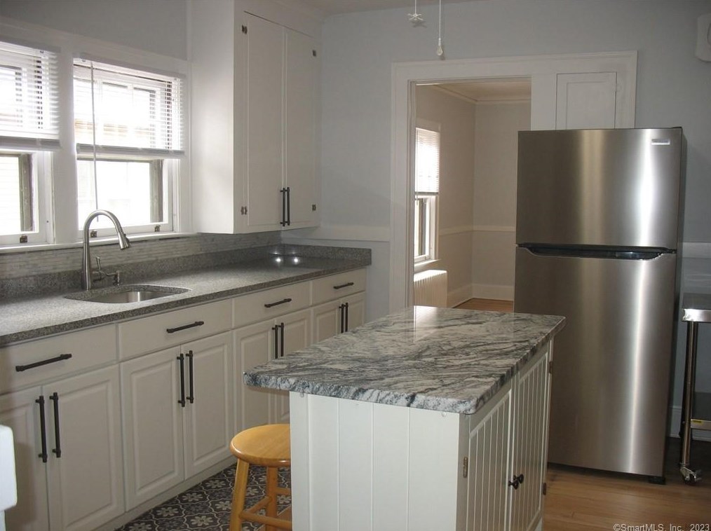 104 Ardmore Rd, Hartford, CT 06119