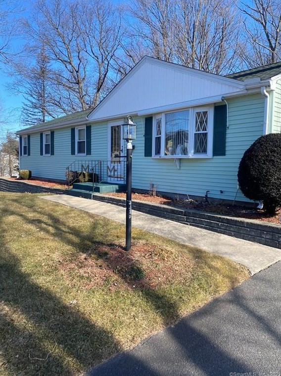 164 Mechanic St, Bristol, CT 06010