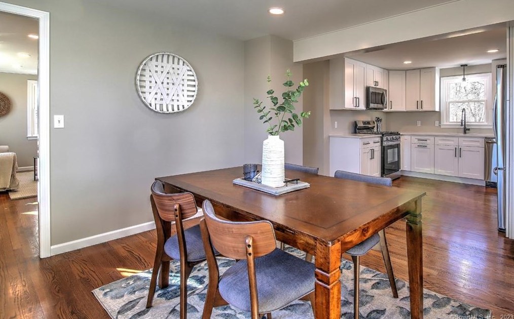 62 Prospect Place Ext, New Haven CT  06512-3741 exterior