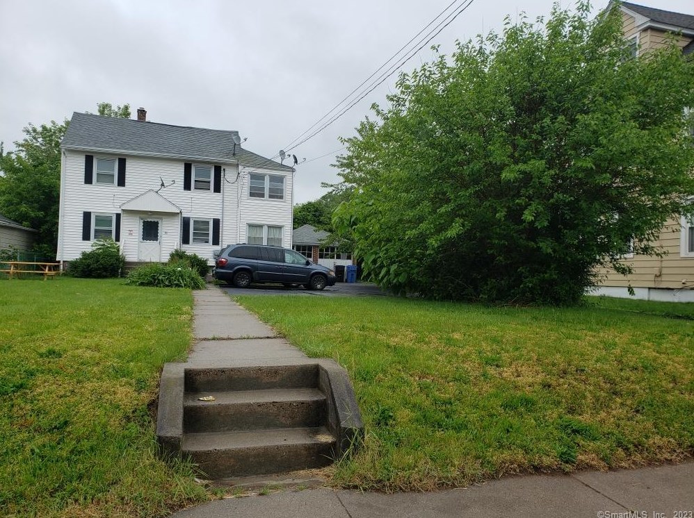 365 Oak St, New Britain, CT 06051