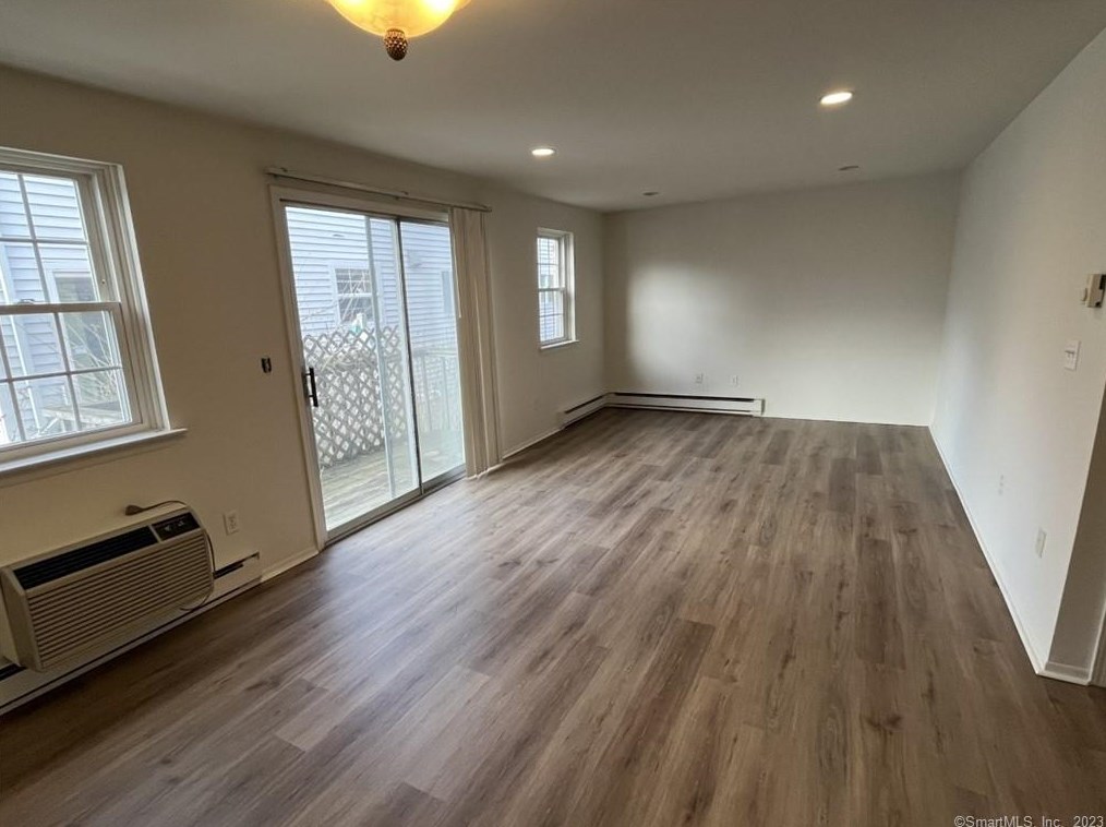 33 Bouton St E #b, Stamford, CT 06907
