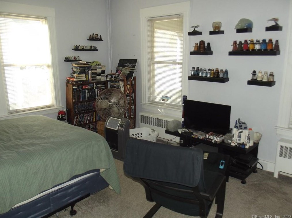 65 Franklin St, Vernon CT  06066-2444 exterior