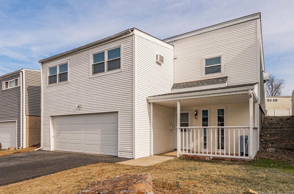 6 Braeburn Ln, Middletown, CT 06457