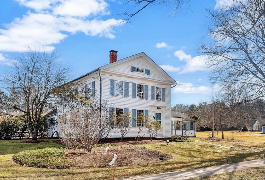 211 S Main St, Manchester, CT 06040