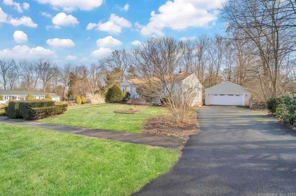 1160 Long Hill Rd, Cheshire, CT 06410