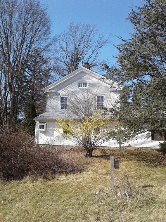 50 Walnut St, Upper Stepney, CT 06468