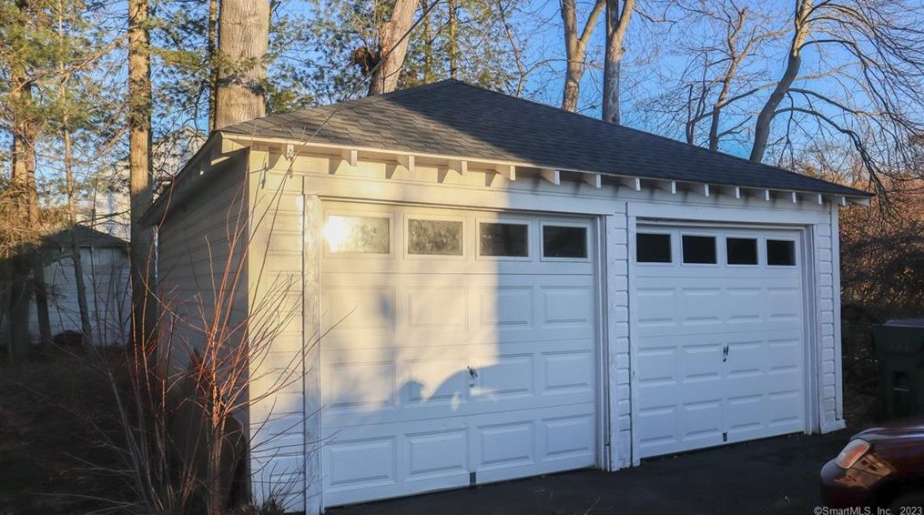 78 Ardmore Rd, Hartford, CT 06119