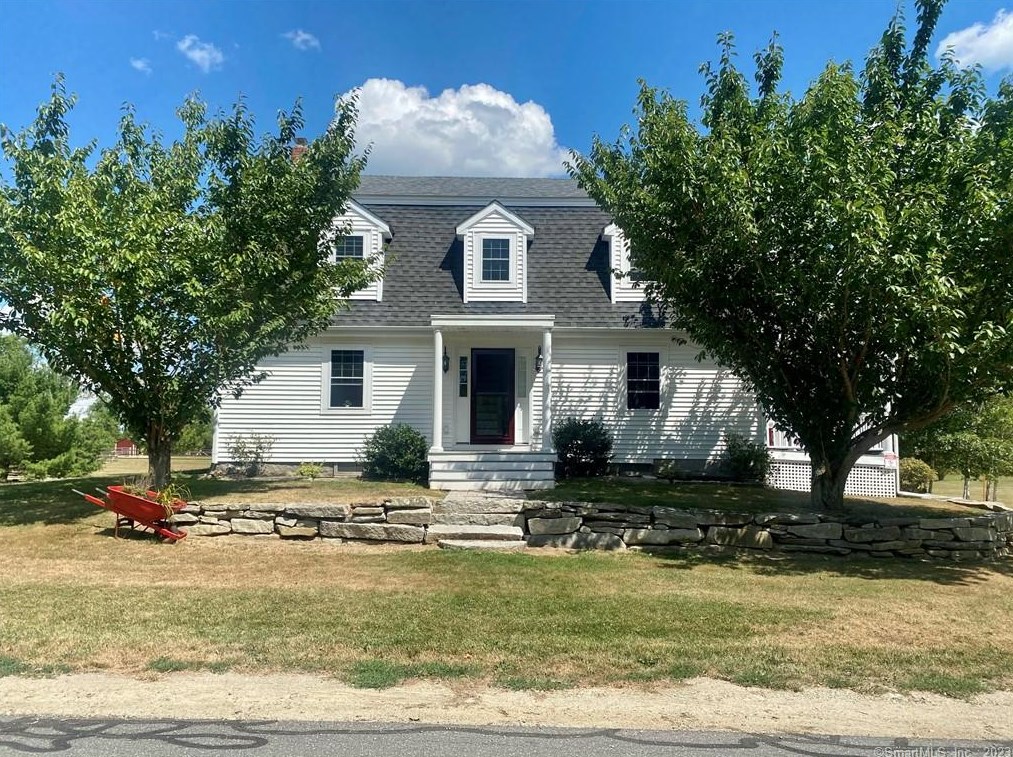 161 West St, Goshen, CT 06756